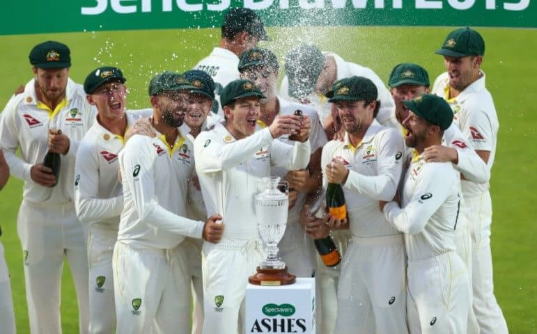 Australia team celebrating the victory in 2019